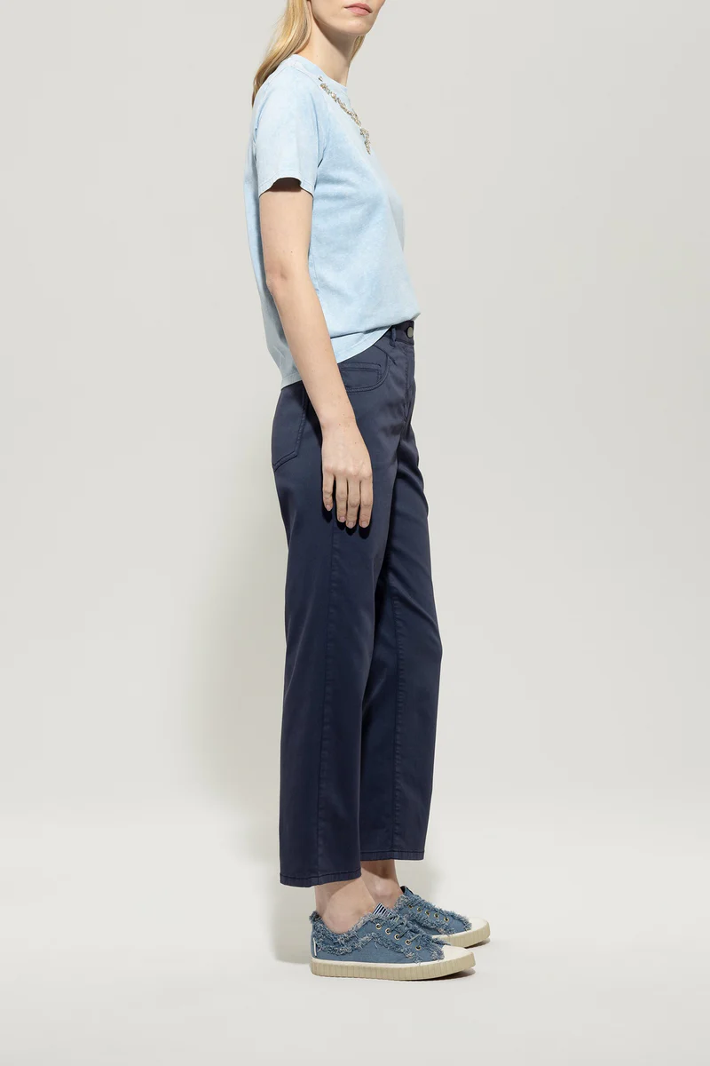 High-Stretch-Tapered-Denim